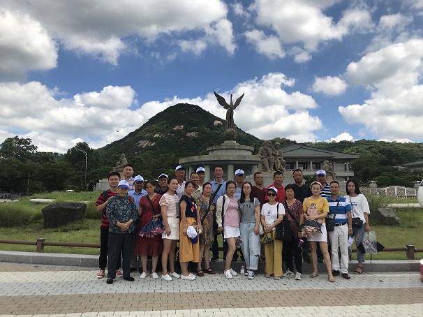 昌利金剛石工具廠(chǎng)家組織員工赴韓國旅游