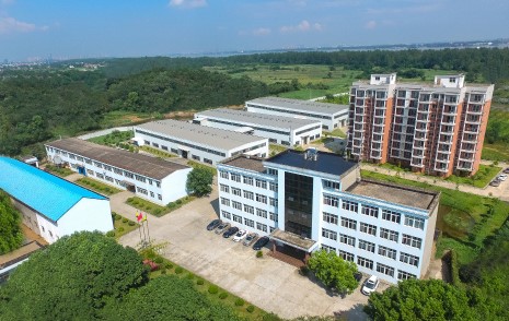 湖北昌利公司連續25年榮獲“守合同重信用企業(yè)”，始終將誠信經(jīng)營(yíng)放在第一位！